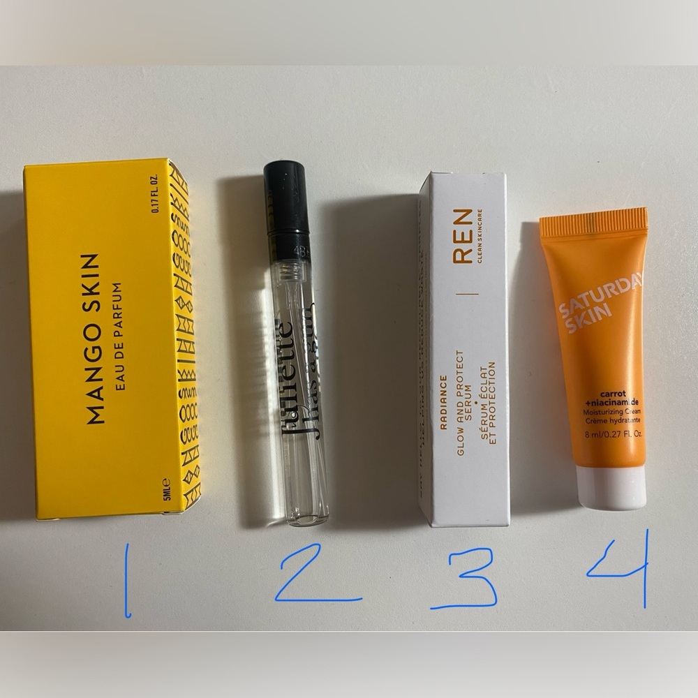 Variety of deluxe makeup and skincare samples